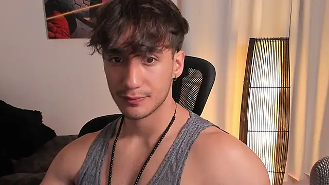 Snapshot of AlexRivera6 chatting on June 13, 2026, 5:00 pm AlexRivera6 online show from June 13, 2026, 5:00 pm