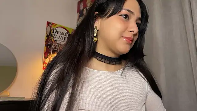 xSelena online show from December 2, 2025, 12:21 pm