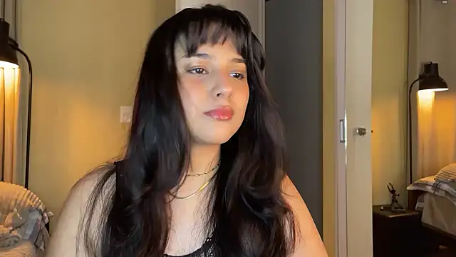 Snapshot of xSelena chatting on July 19, 2026, 10:02 pm xSelena online show from July 19, 2026, 10:02 pm