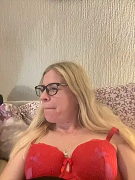 Snapshot of jayjencam chatting on September 19, 2025, 8:53 pm jayjencam online show from September 19, 2025, 8:53 pm