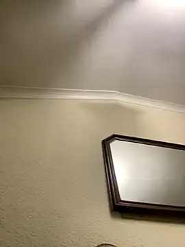 Snapshot of jayjencam chatting on October 11, 2025, 10:08 pm jayjencam online show from October 11, 2025, 10:08 pm