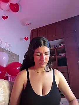  Niah  online show from February 14, 2025, 9:53 pm