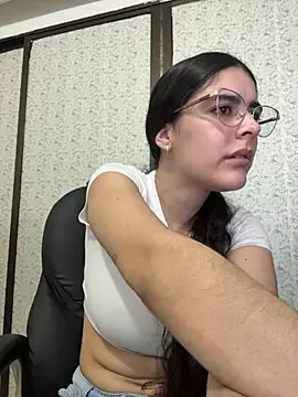  Niah  online show from March 13, 2026, 8:37 pm