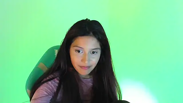 Little Lisy online show from February 17, 2025, 3:58 am