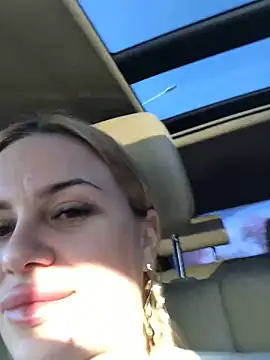 sweetdaiana23 online show from January 5, 2025, 8:32 am