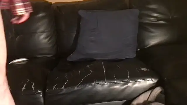 carolineford online show from March 19, 2025, 3:52 am