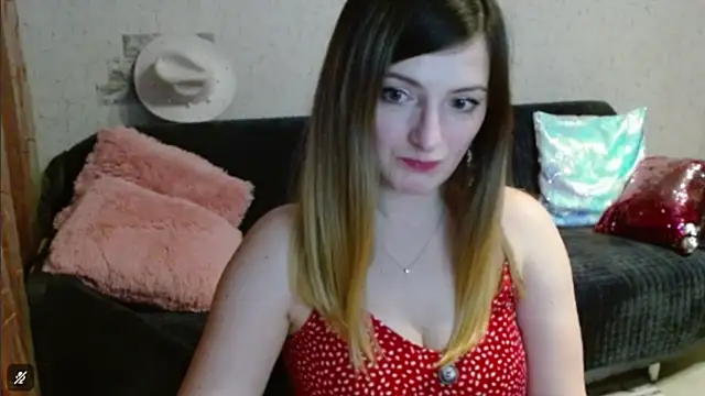 Arielsssplash online show from December 19, 2025, 2:57 pm