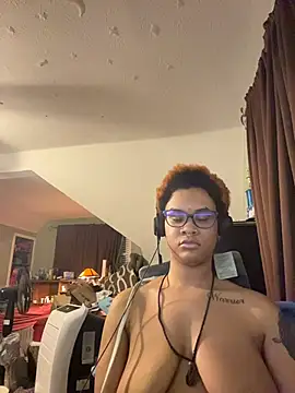 Snapshot of nickytheehawtie chatting on March 1, 2026, 8:38 am nickytheehawtie online show from March 1, 2026, 8:38 am