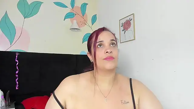 Alondra zaaens online show from March 19, 2026, 11:09 pm