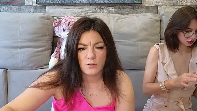 Snapshot of Vika_loves_you chatting on September 25, 2025, 2:04 am Vika loves you online show from September 25, 2025, 2:04 am