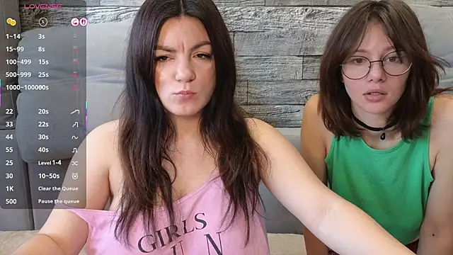 Snapshot of Vika_loves_you chatting on October 16, 2025, 2:12 am Vika loves you online show from October 16, 2025, 2:12 am