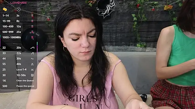 Snapshot of Vika_loves_you chatting on November 1, 2025, 2:13 am Vika loves you online show from November 1, 2025, 2:13 am