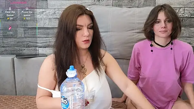Snapshot of Vika_loves_you chatting on July 22, 2026, 3:09 am Vika loves you online show from July 22, 2026, 3:09 am