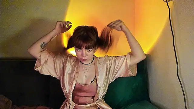 ClancyMorissey online show from December 18, 2024, 1:26 am