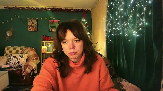 ClancyMorissey online show from December 3, 2025, 7:23 pm