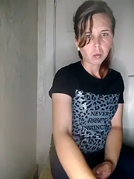 loveis007 online show from September 8, 2025, 7:24 pm