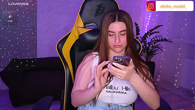 Elishka  online show from December 9, 2024, 8:44 pm