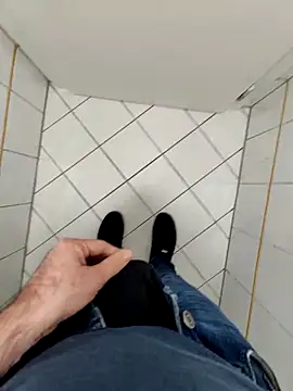 Boring one online show from March 9, 2026, 3:27 pm