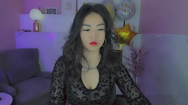 JasmineMagical online show from November 22, 2025, 5:50 am