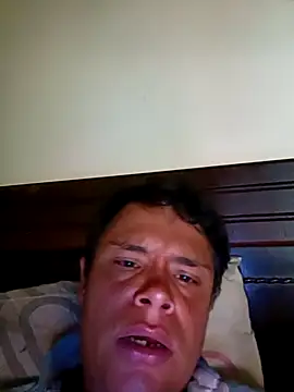 Snapshot of adresitoyoy chatting on April 5, 2026, 5:43 pm adresitoyoy online show from April 5, 2026, 5:43 pm