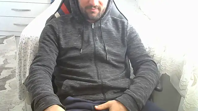 crazybaby5461 online show from November 17, 2025, 11:49 am