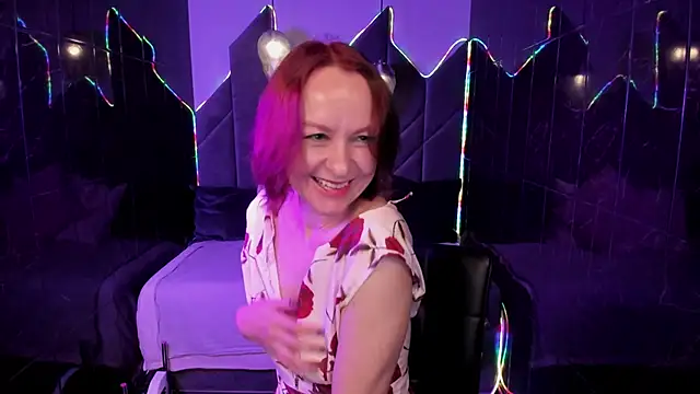 NikaGentle online show from October 20, 2025, 5:41 am