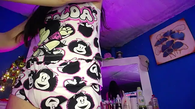 Lunahoney1 online show from December 2, 2025, 8:15 pm