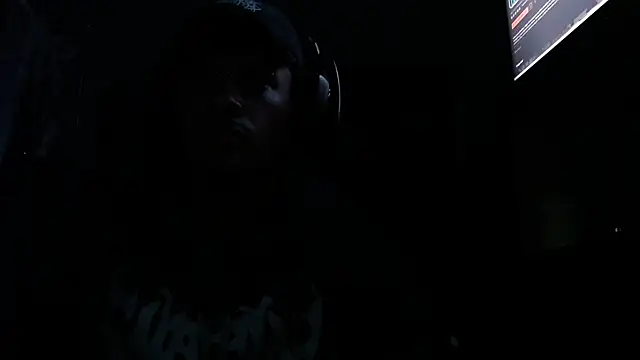 Snapshot of Apolo_S chatting on April 29, 2026, 2:59 am Apolo S online show from April 29, 2026, 2:59 am