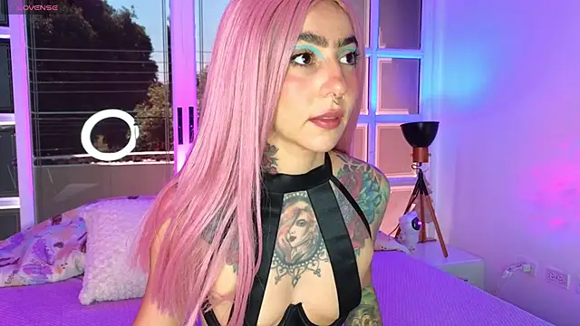 Evangelyne 1 online show from January 12, 2025, 3:36 pm