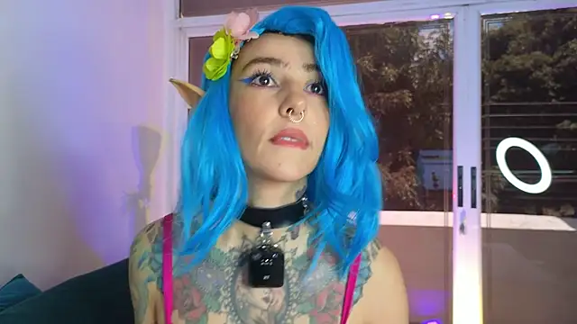 Evangelyne 1 online show from October 12, 2025, 3:44 pm