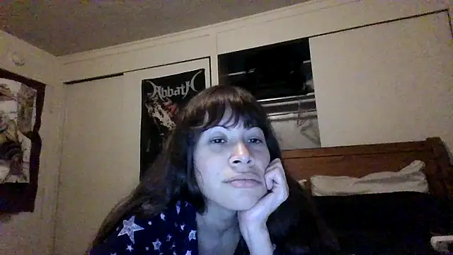 petitedoll29 online show from December 6, 2024, 4:25 am