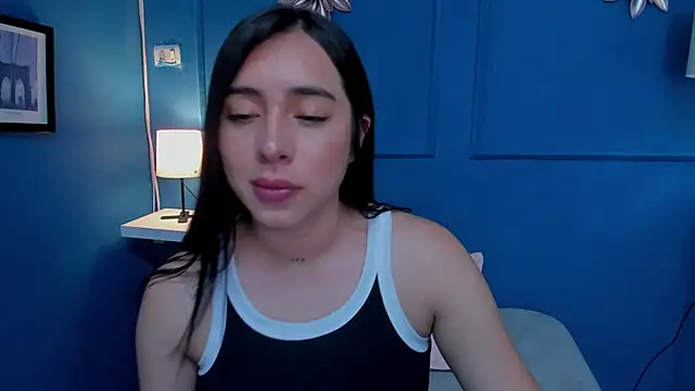 isabella jade online show from January 7, 2025, 5:31 pm