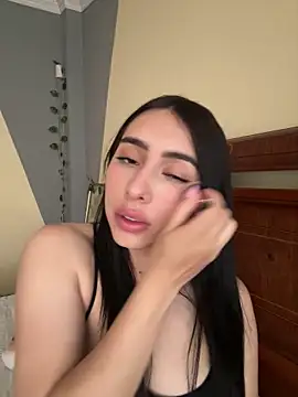 isabella jade online show from October 8, 2025, 2:04 pm