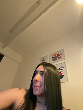 isabella jade online show from January 13, 2026, 10:37 pm