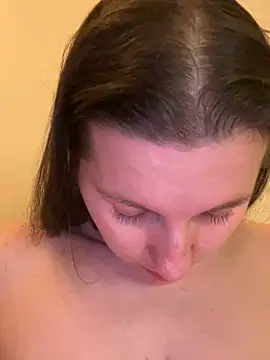 Snapshot of Nicole-Ray chatting on January 31, 2025, 7:51 pm Nicole-Ray online show from January 31, 2025, 7:51 pm