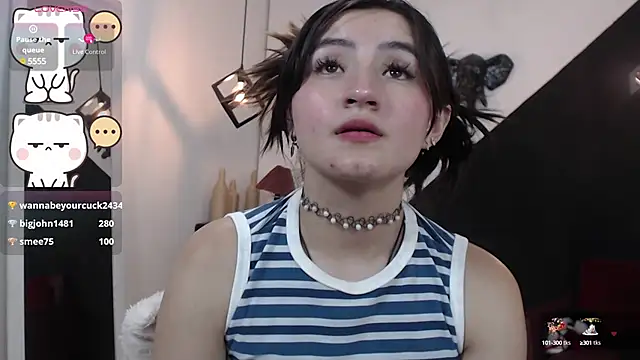 Perla Campbell online show from December 13, 2024, 3:05 am