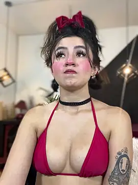 Perla Campbell online show from December 18, 2024, 7:52 pm