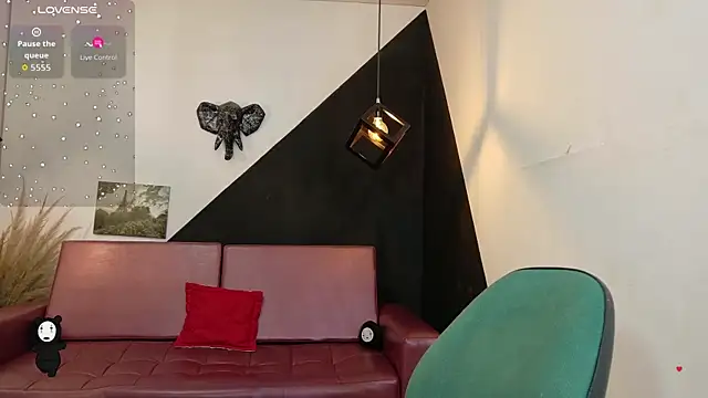 Perla Campbell online show from September 26, 2025, 7:29 pm