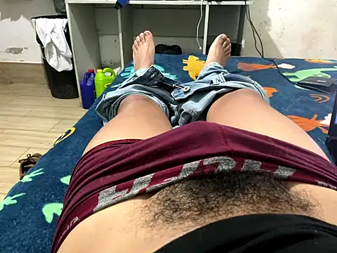 elvis0966 online show from September 18, 2025, 4:14 am