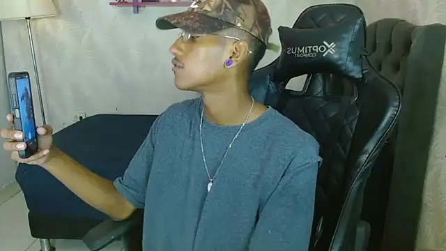 ManSant online show from October 9, 2025, 2:59 pm