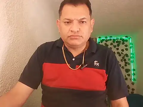 SexDiffrent online show from April 30, 2026, 5:08 pm
