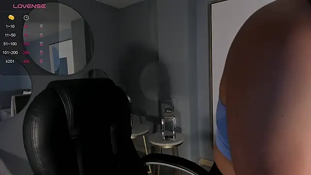 DannaGibbs online show from December 17, 2024, 2:44 am