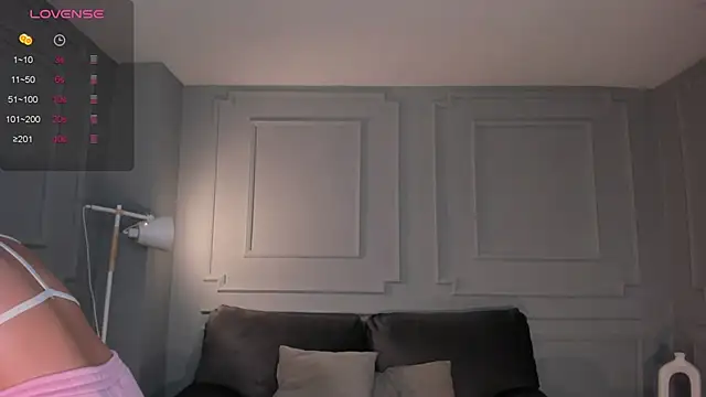 DannaGibbs online show from February 4, 2025, 7:44 pm