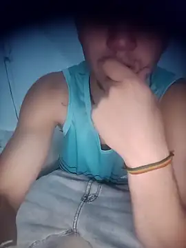 NathanZ11 online show from April 14, 2026, 9:21 pm