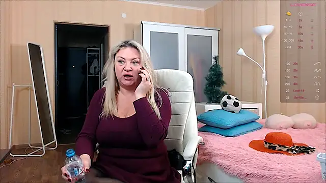 PamHardFuck online show from January 15, 2025, 2:13 pm