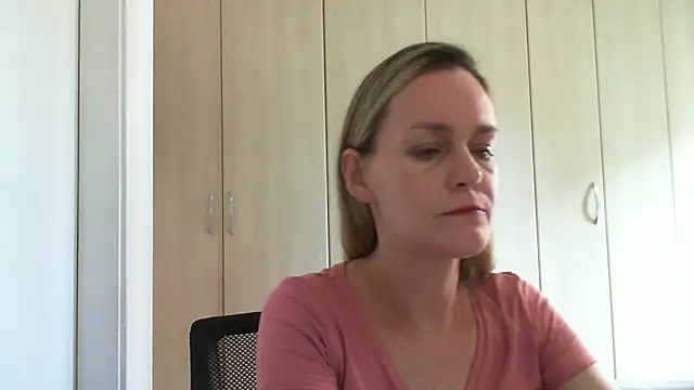 Snapshot of Annylove1 chatting on February 10, 2025, 10:53 am Annylove1 online show from February 10, 2025, 10:53 am