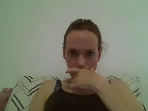 Snapshot of Annylove1 chatting on March 4, 2025, 12:07 am Annylove1 online show from March 4, 2025, 12:07 am