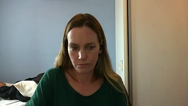 Snapshot of Annylove1 chatting on September 9, 2025, 3:44 pm Annylove1 online show from September 9, 2025, 3:44 pm