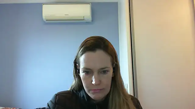 Snapshot of Annylove1 chatting on September 15, 2025, 10:48 am Annylove1 online show from September 15, 2025, 10:48 am