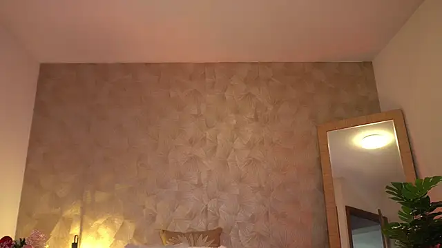 Snapshot of KalaBeckett_ chatting on June 21, 2026, 12:41 pm KalaBeckett online show from June 21, 2026, 12:41 pm